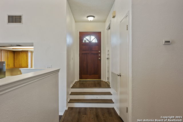 6406 Brook Cv Property Photo 3