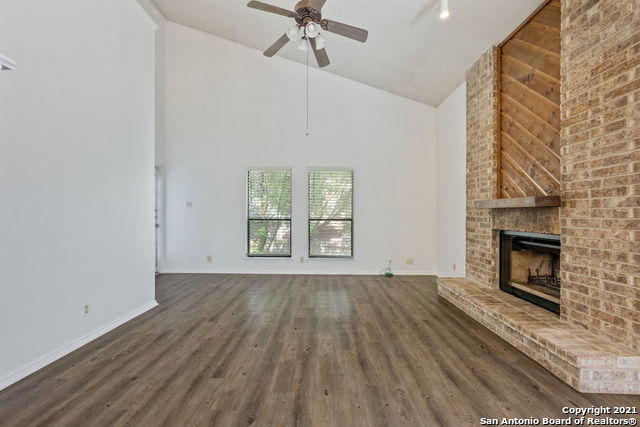 6406 Brook Cv Property Photo 6