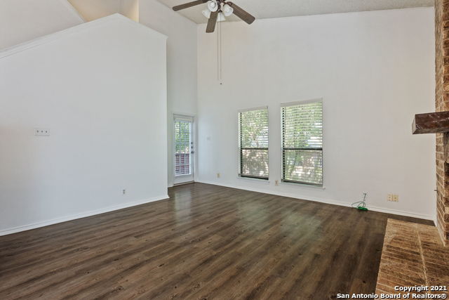 6406 Brook Cv Property Photo 7