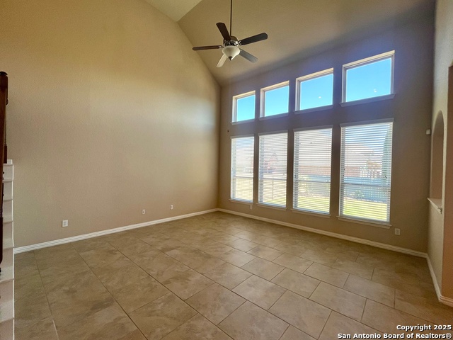 8630 Sierra Sky Property Photo 11