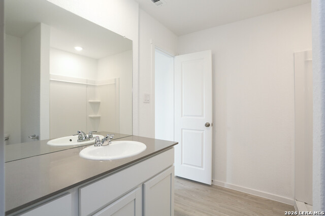 5231 Whirling Way Property Photo 14