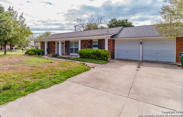 4146 Longvale Dr Property Photo 3