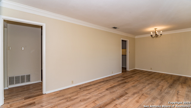 4146 Longvale Dr Property Photo 4