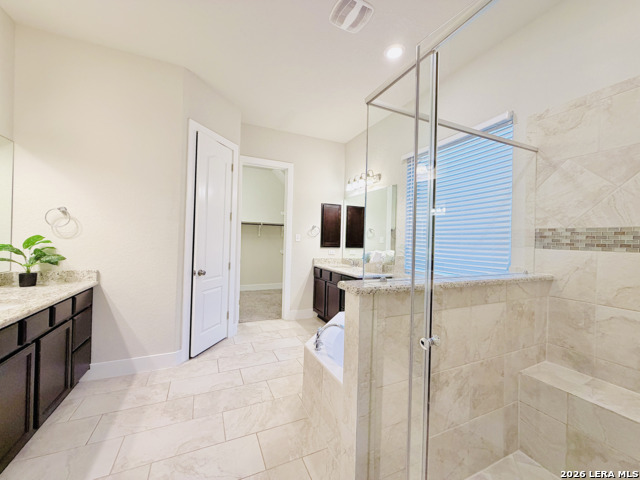12014 Tower Creek Property Photo 31