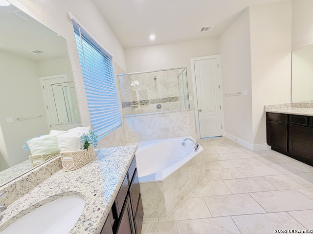 12014 Tower Creek Property Photo 32