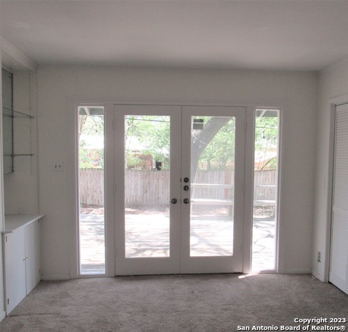 136 Harmon Dr Property Photo 6