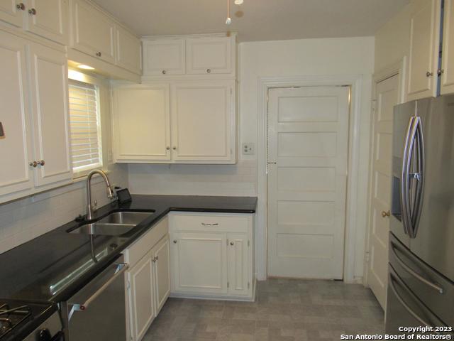 136 Harmon Dr Property Photo 8