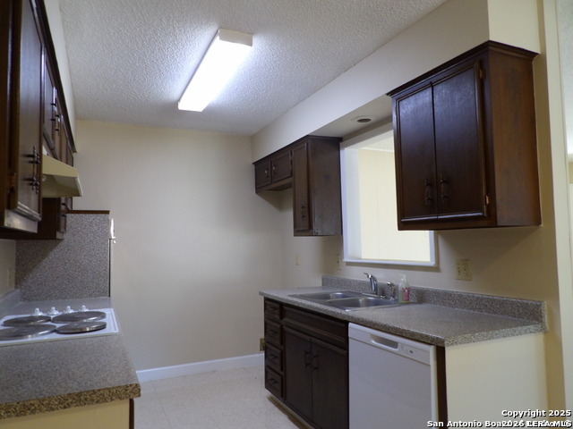 5637 Walzem Rd Property Photo 5