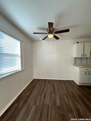 7115 Glen Ter Property Photo 5