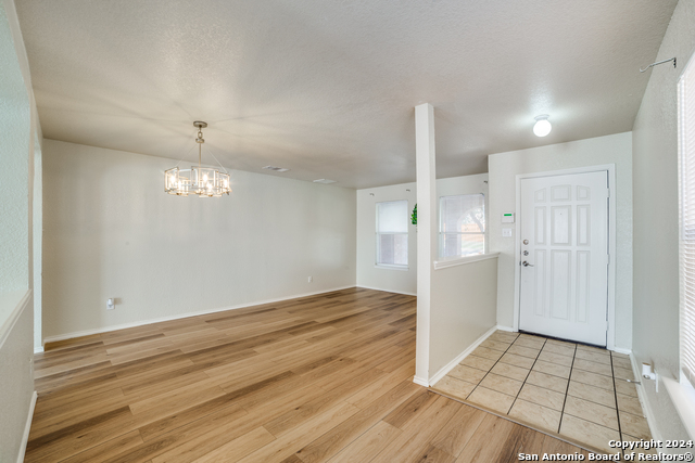 9114 Blazer Pl Property Photo 5