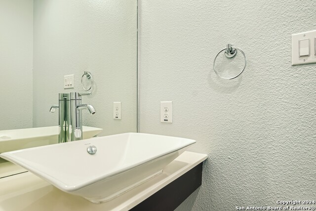 126 E Myrtle St Property Photo 13