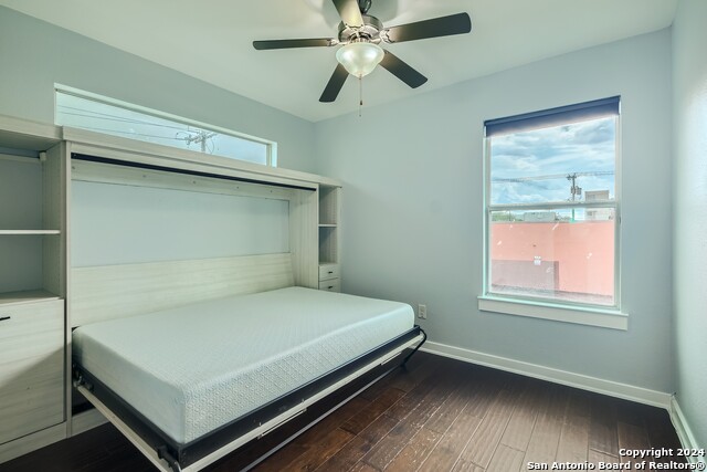 126 E Myrtle St Property Photo 21