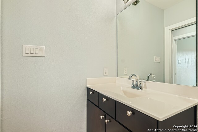 126 E Myrtle St Property Photo 23