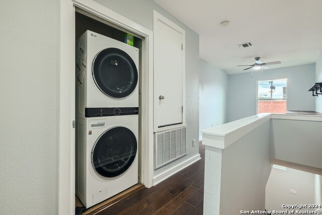126 E Myrtle St Property Photo 25