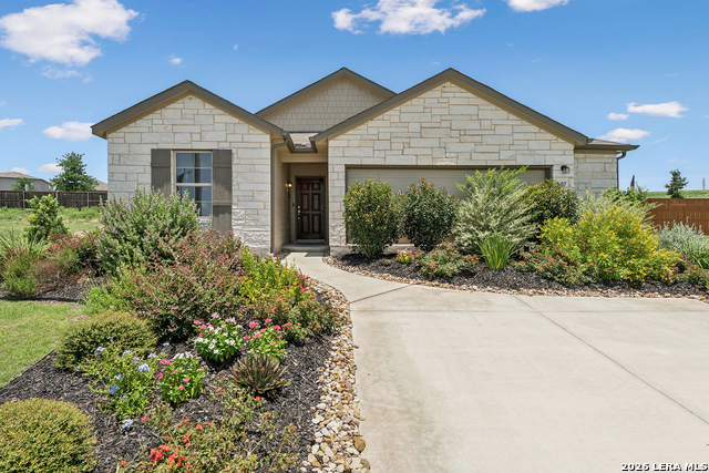 7407 Toledo Bend Property Photo 1