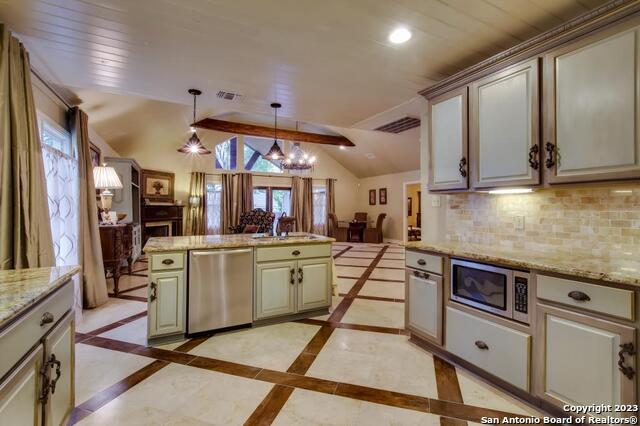 188 Claywell Dr Property Photo 9
