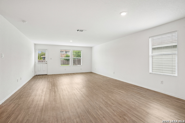 2731 Robles St Property Photo 6