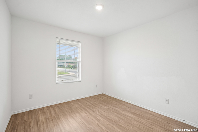 2731 Robles St Property Photo 13