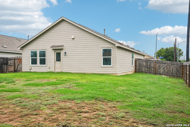 2731 Robles St Property Photo 28