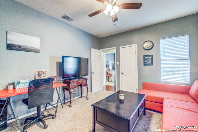 1212 Nolan St Property Photo 18