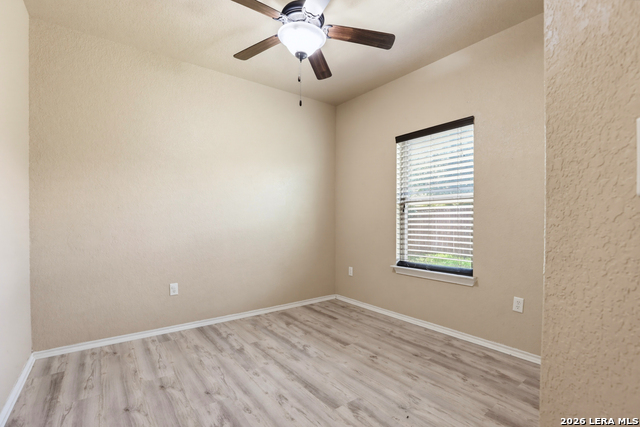 1014 Tripp Ln Property Photo 18