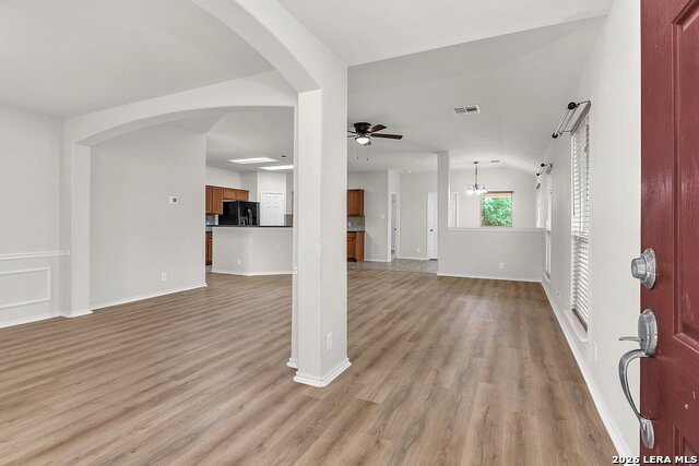 104 Happy Trl Property Photo 5