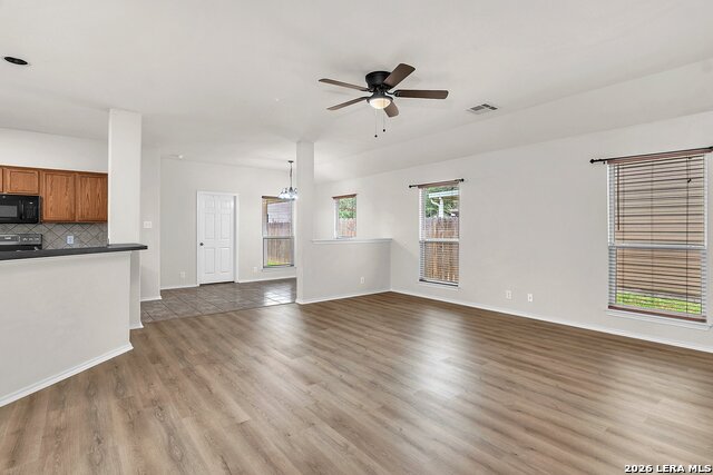 104 Happy Trl Property Photo 7