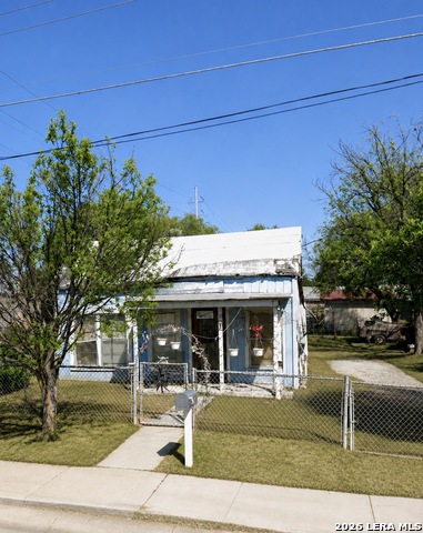 3017 Marcella Ave