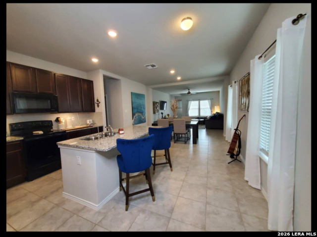 10522 Barbeque Bay Property Photo 4