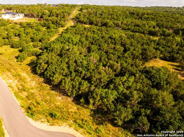 382 Cloudveil Property Photo 4