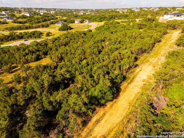 382 Cloudveil Property Photo 5