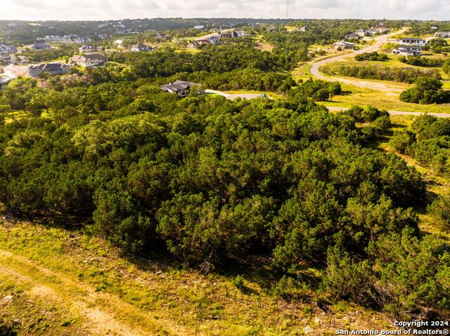 382 Cloudveil Property Photo 6