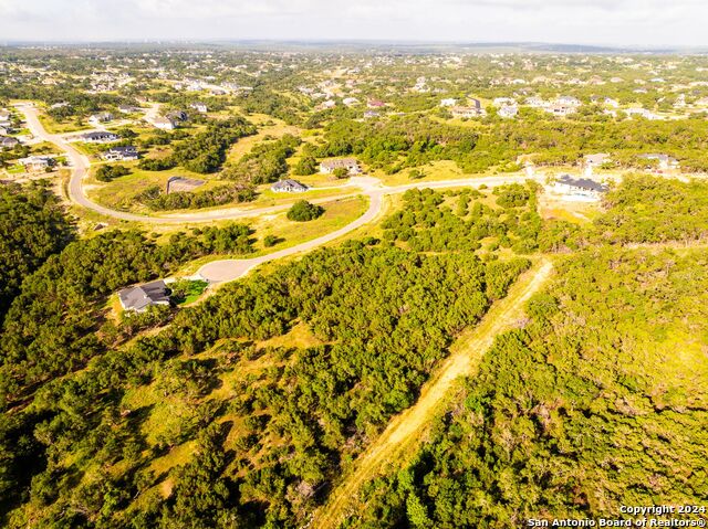 382 Cloudveil Property Photo 28