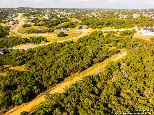 382 Cloudveil Property Photo 29