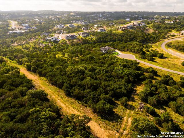382 Cloudveil Property Photo 31