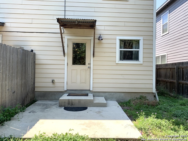 569 Advantage Property Photo 18