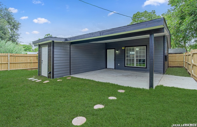 210 N San Jacinto Property Photo 1