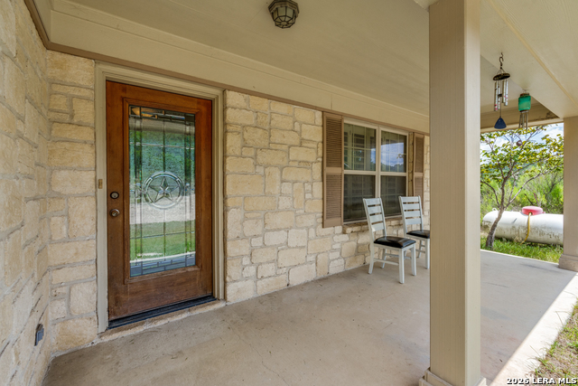 421 Armadillo Trail Dr E Property Photo 3
