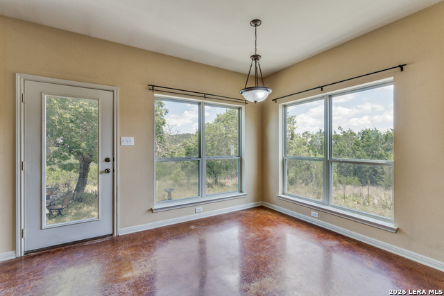 421 Armadillo Trail Dr E Property Photo 7