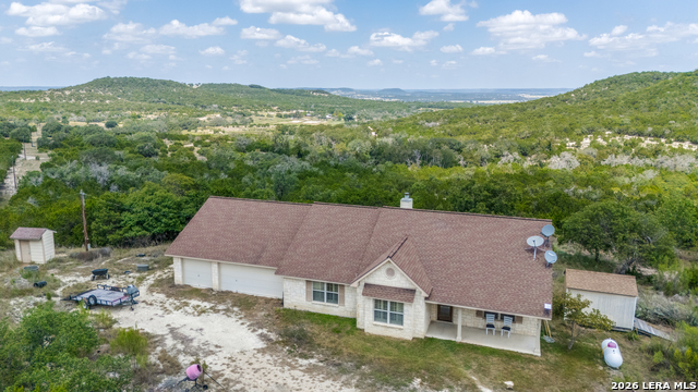 421 Armadillo Trail Dr E Property Photo 26