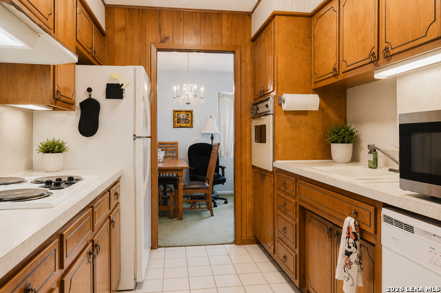 3422 William Penn Drive Property Photo 9