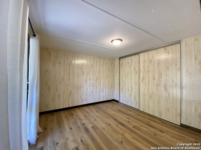 1240 Highview St Property Photo 17