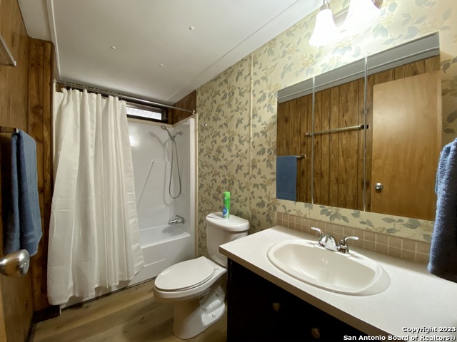 1240 Highview St Property Photo 19
