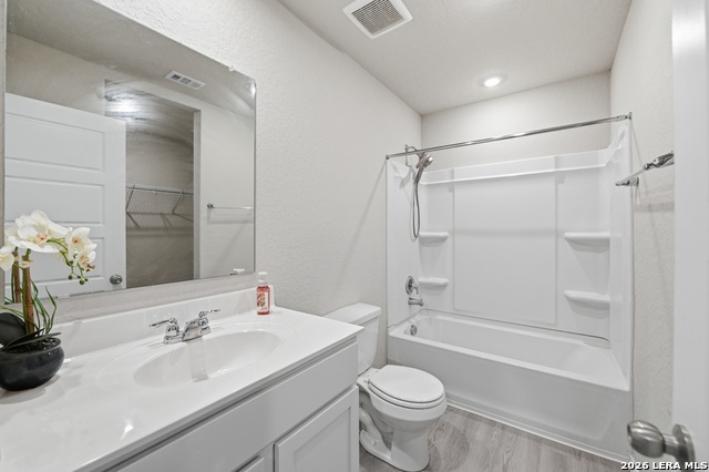 5731 Falcon Point Property Photo 26