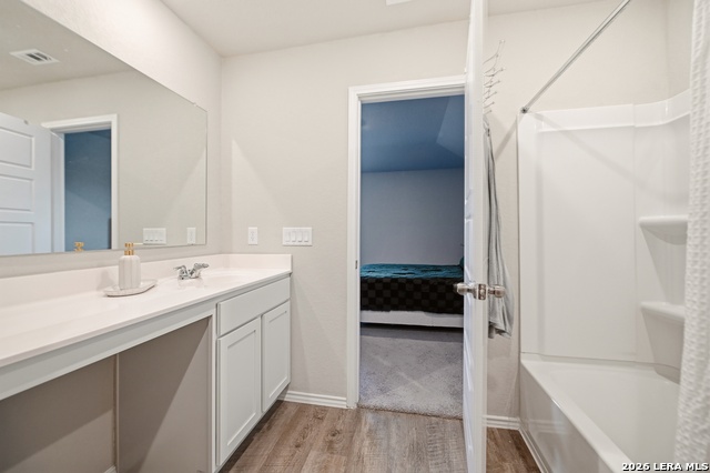 5719 Coopers Xing Property Photo 17