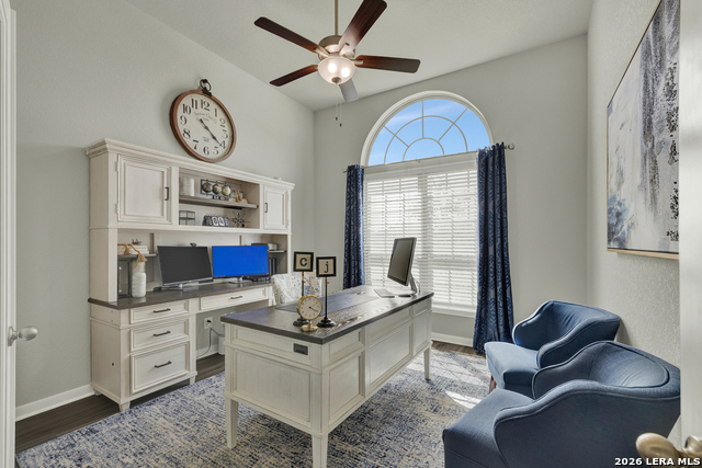 315 Canton Chase Property Photo 3
