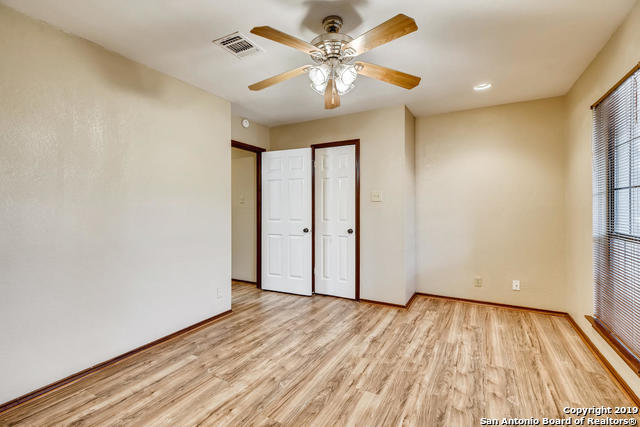 8633 Datapoint Dr Property Photo 15