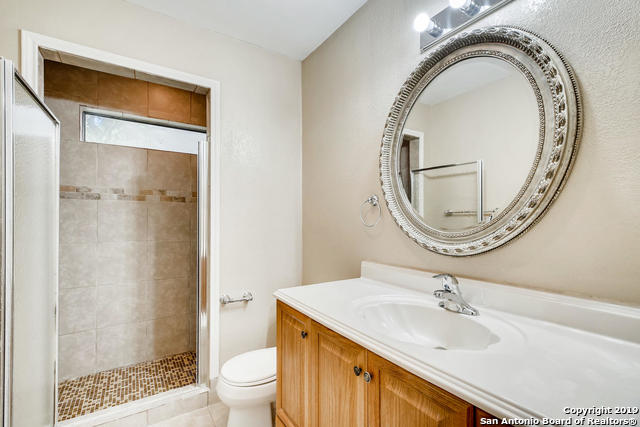 8633 Datapoint Dr Property Photo 16