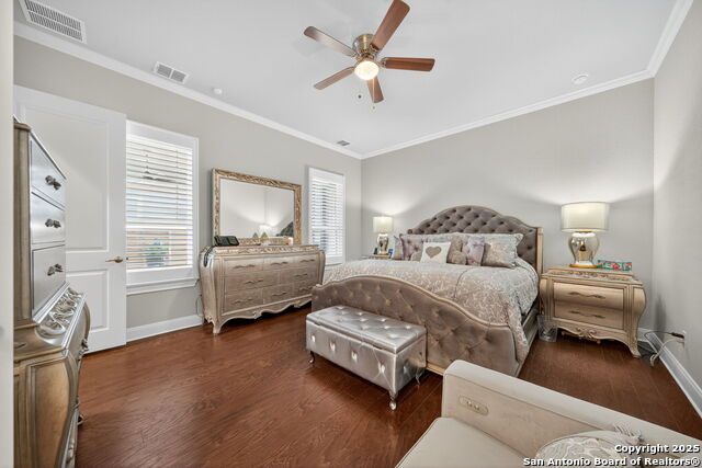 620 N Guenther Property Photo 16
