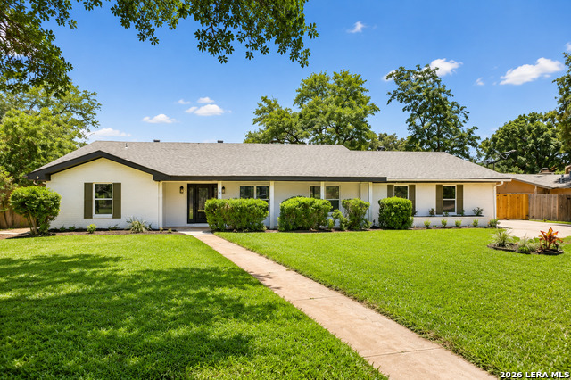 226 Gardenview Property Photo 1